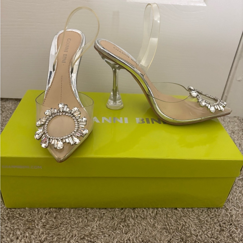Gianni Bini Clear and Silver Heels